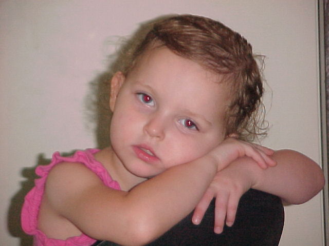 MUM'S LITTLE BEAUTY QUEEN